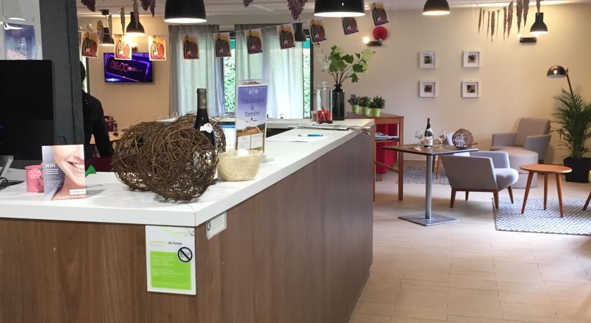 Campanile Evry Est - Saint Germain Les Corbeil Hotell Eksteriør bilde