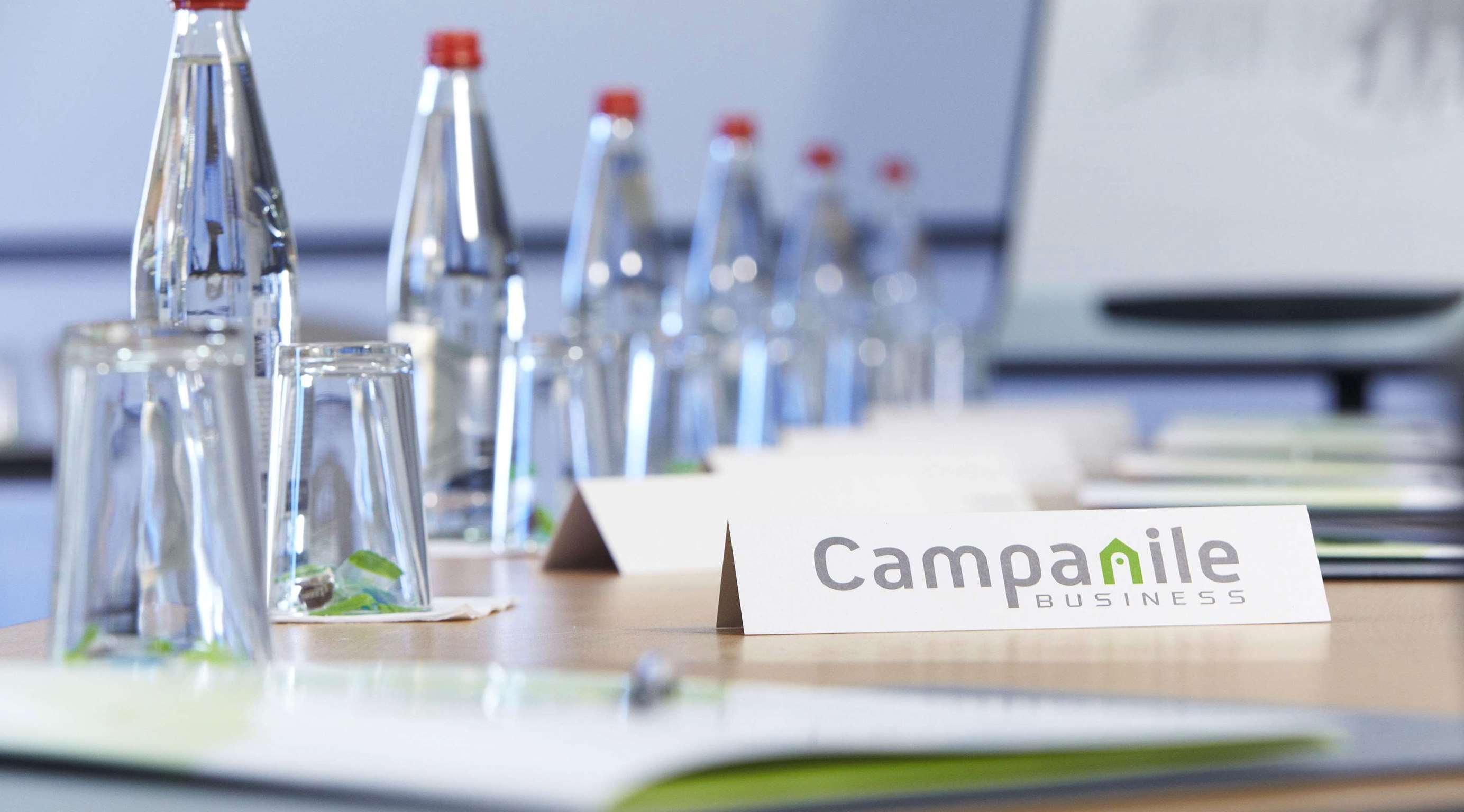 Campanile Evry Est - Saint Germain Les Corbeil Hotell Eksteriør bilde