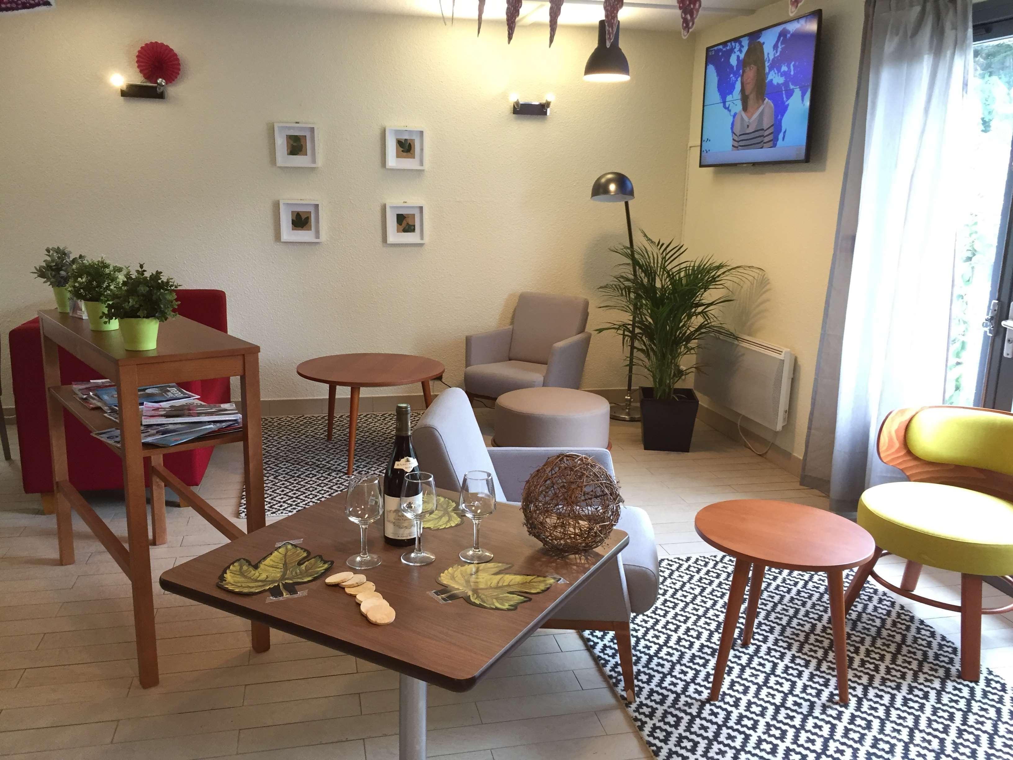 Campanile Evry Est - Saint Germain Les Corbeil Hotell Eksteriør bilde